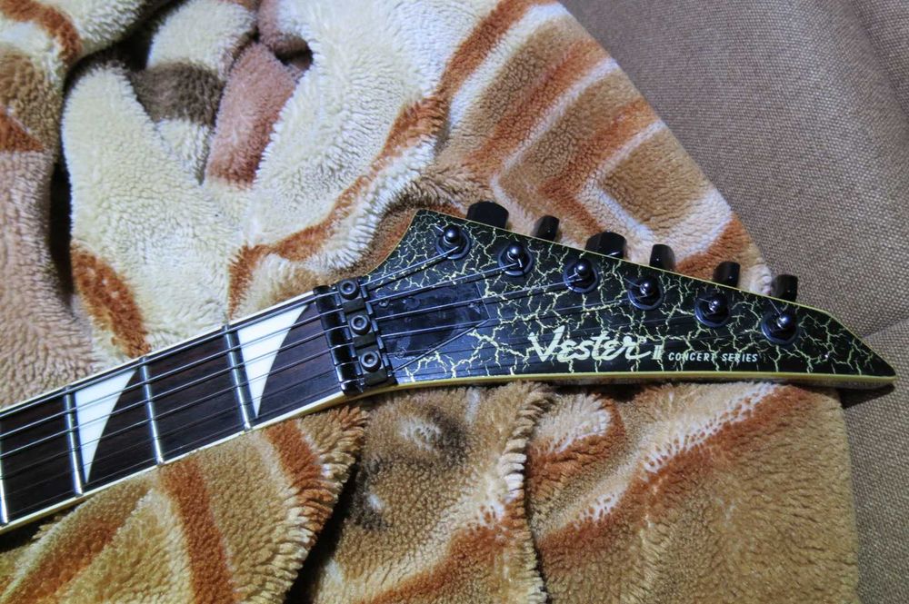 Chitara electrica Vester SUA