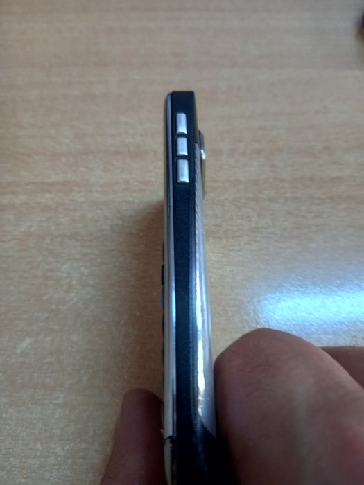 Телефон Nokia E72