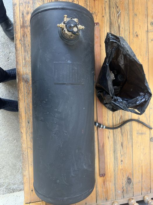 Propan gazbalon yili 2022 bitta injektori yõq boshqa hamma narsasi bor