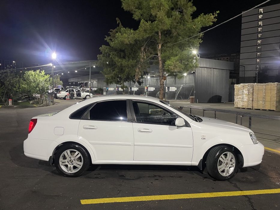 Lacetti 1.8 2012 Oq