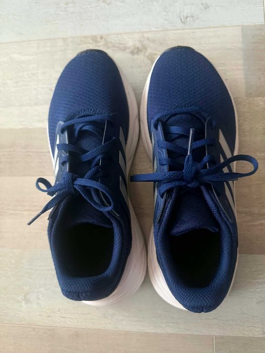 Дамски маратонки Adidas - НОВИ