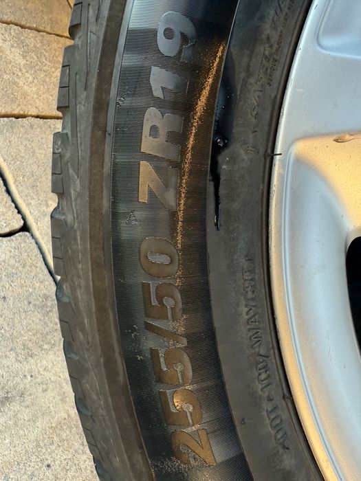 audi A4 / A6 / Q5 Всесесознни KUMHO 255/50/19