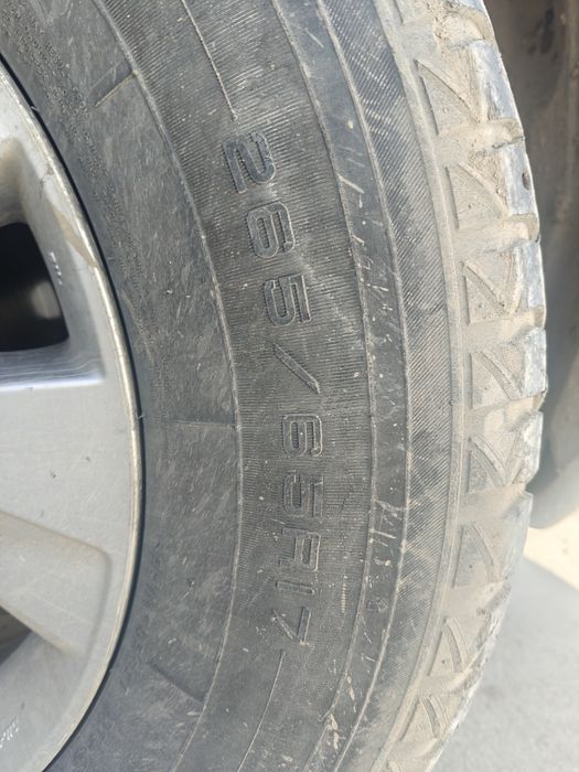 Покрышка 265/65/17