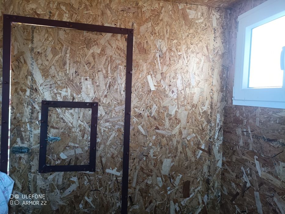 Rastel apicol pavilion