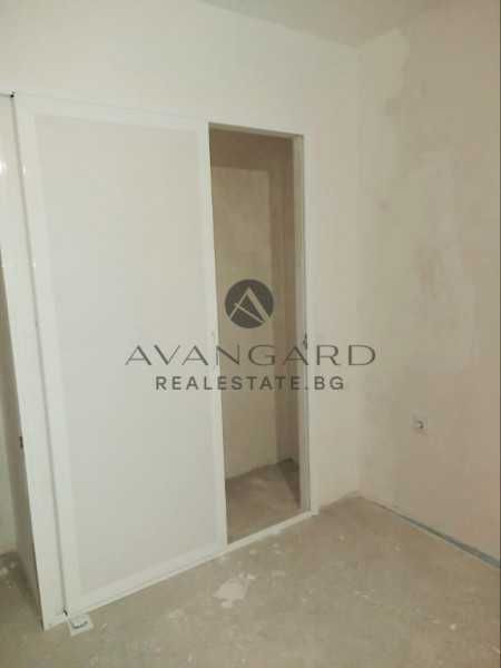 Продава се Двустаен апартамент в Пловдив, Христо Смирненски - 76 кв.м за 1718 €/кв.м - Снимка #4