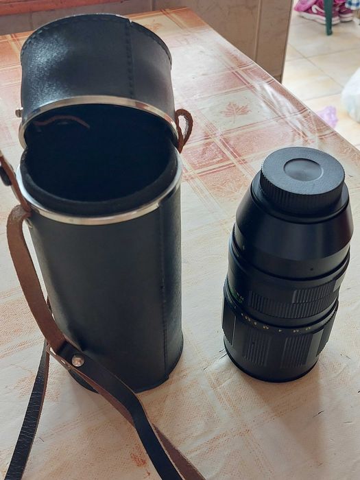 Teleobiectiv Zenit
