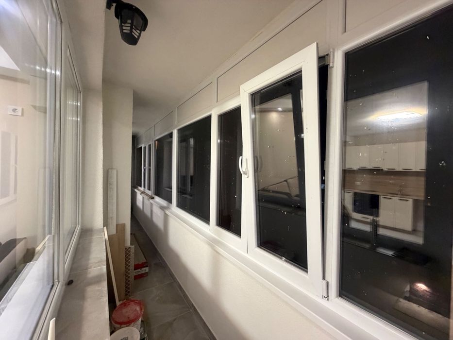 Ремонтиран и обзаведен тухлен 3 стаен апартамент