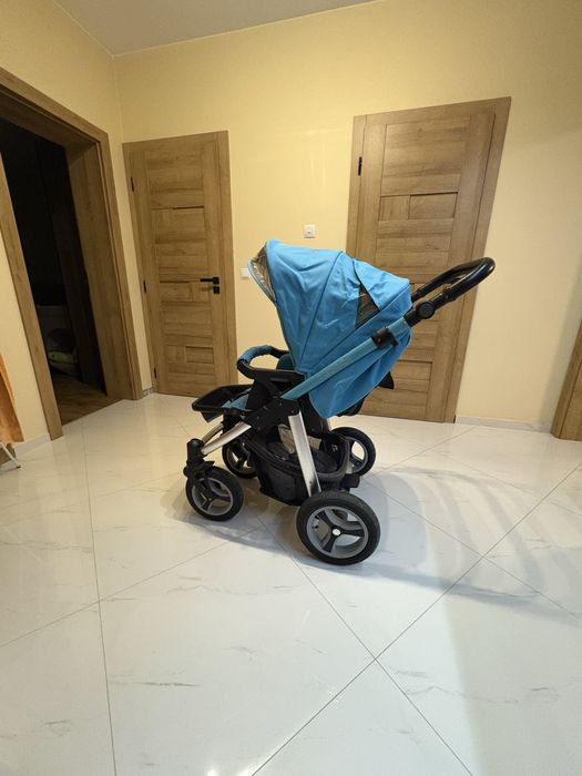 Продавам Детска Количка