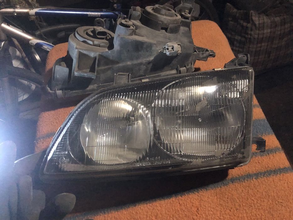 Фары тойота ипсум дорейстал