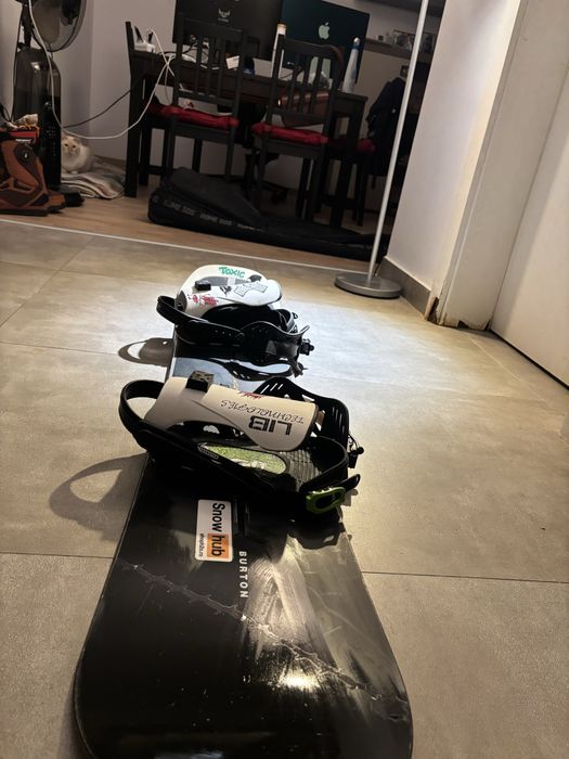 Burton Custom Camber 154 cm – snowboard profesional, predare fizică