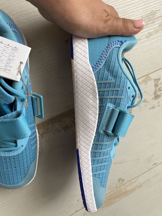 Адидас момче 36 нови!