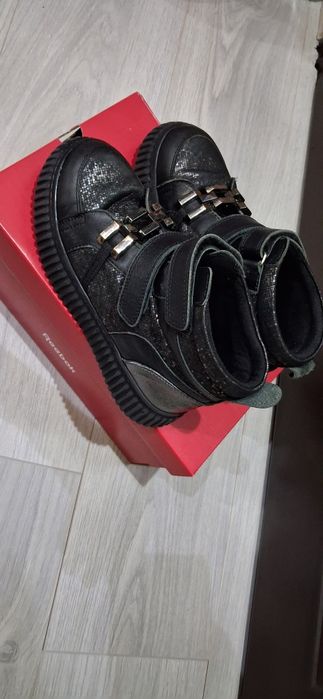 Детски боти н.33 ест.кожа