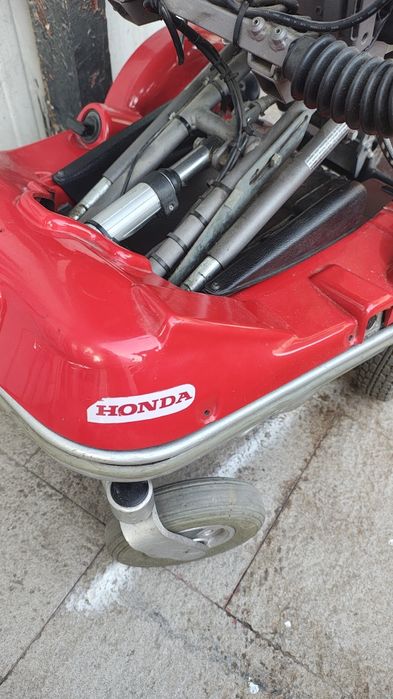 Детска електрическа Инвалидна количка на хонда