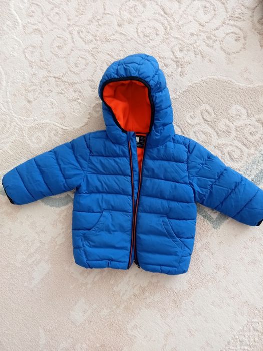 Продам зимние куртки