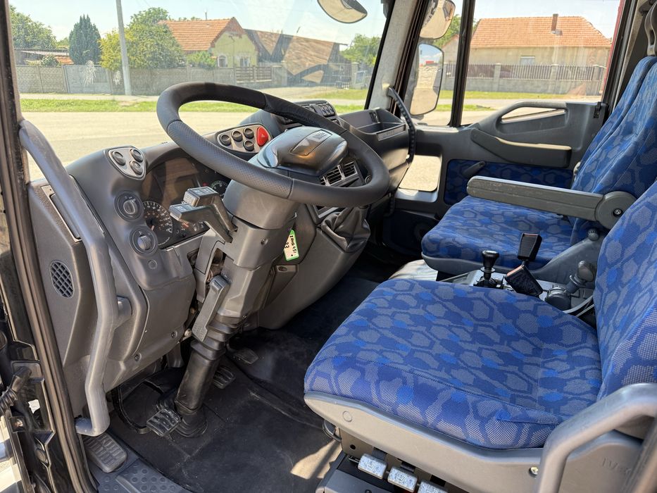Iveco Eurocargo 180cp Basculabil trilateral Euro 5