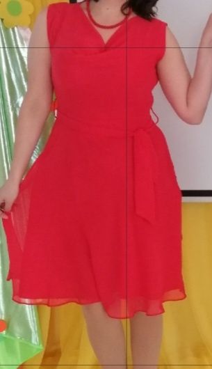 Платье 48-50 р срочно