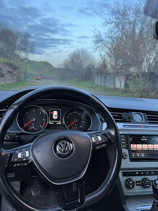 Volkswagen Passat 2.0 tdi B8 2015 Berlina comfortline manuala