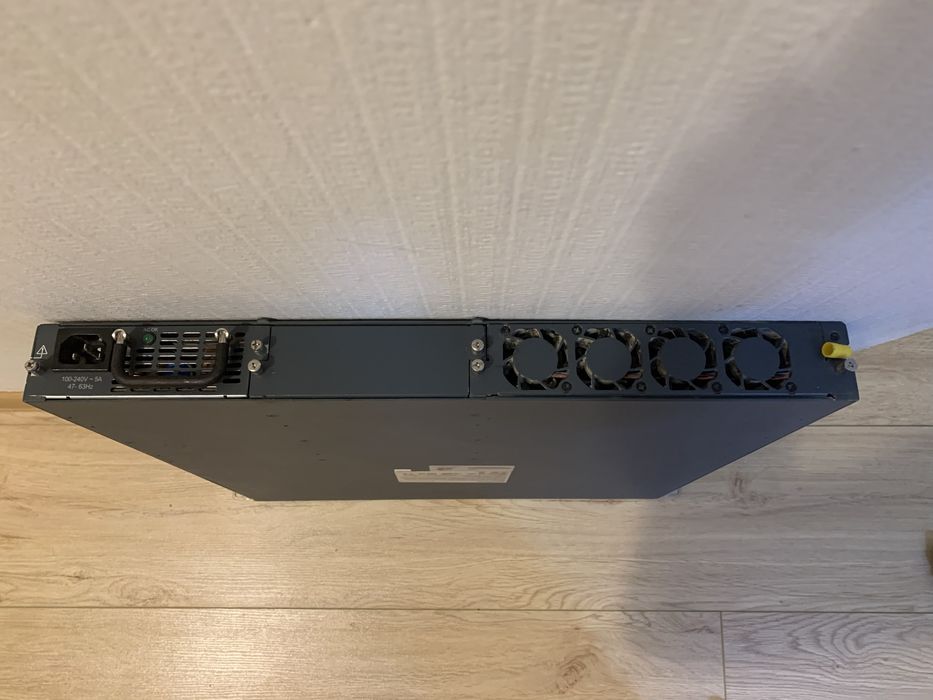 Сетевой коммутатор AVAYA-8180