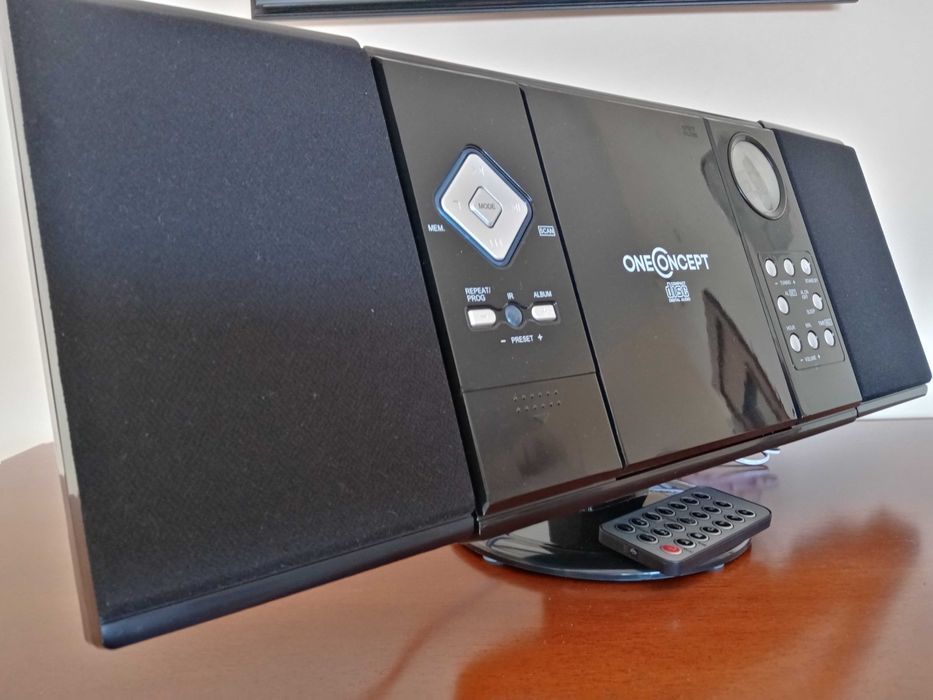 BLUETOOTH стерео система OneConcept FM USB SD AUX