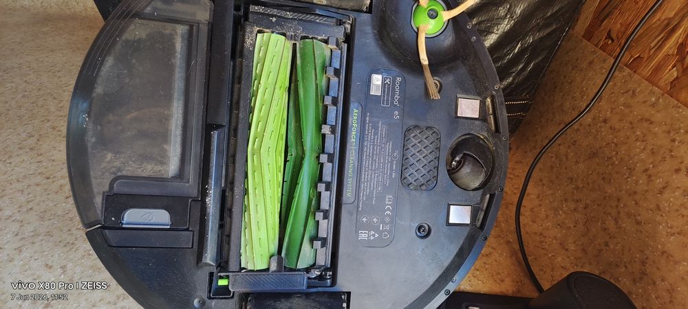 Irobot roomba E5 conectat la internet wifi
