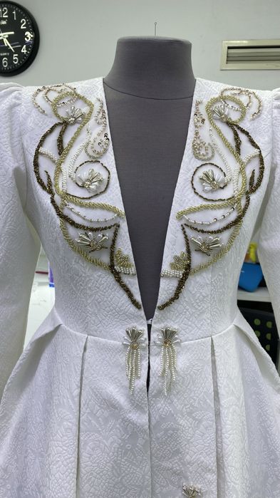 Чапан, брендовый, дизайнерский