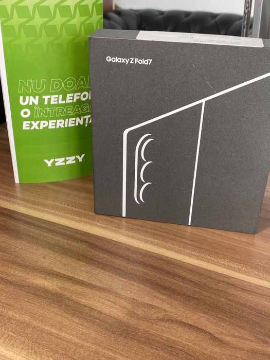 Samsung Galaxy Z Fold7  • 512 GB • Jetblack