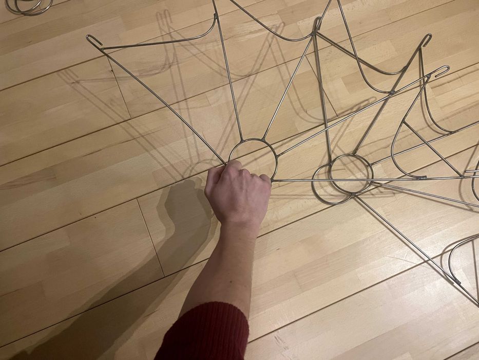 Фенове на огъня - Само структура