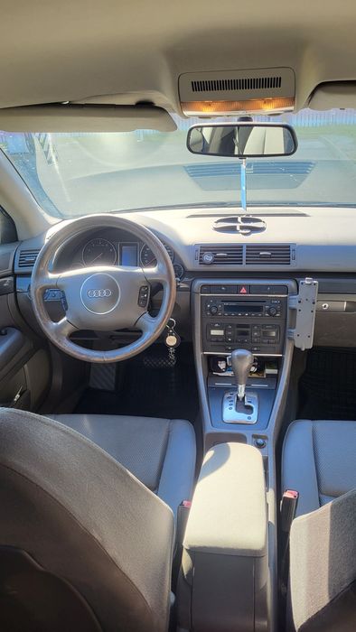 AUDI A4 2002 — imagine 5