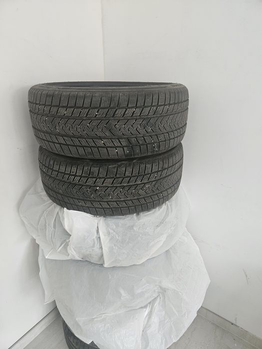 Vand 2 anvelope Gripmax