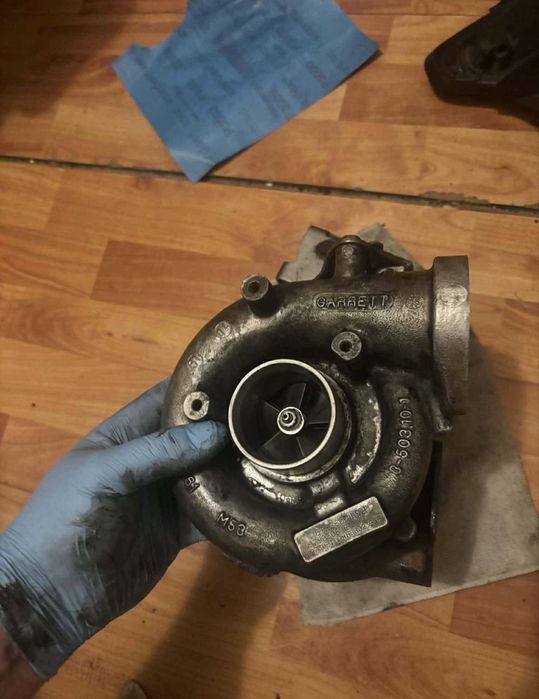 Vand turbina e60 218cp fara joc fara probleme