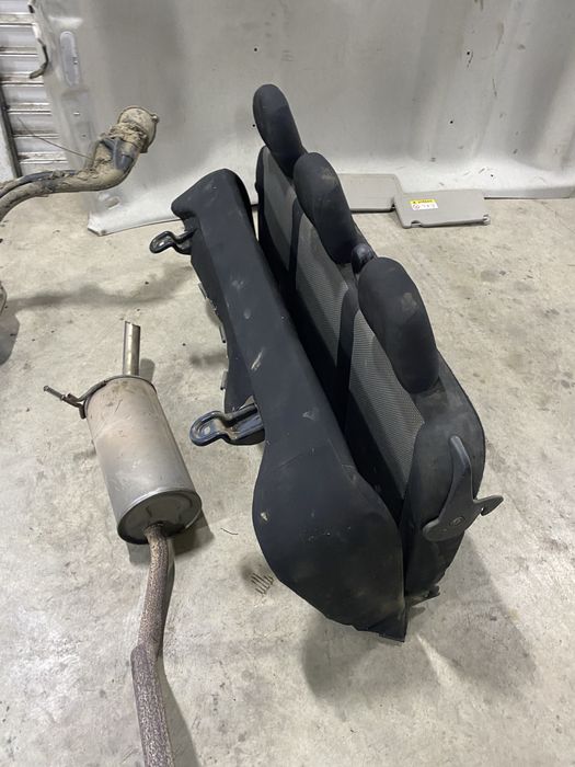 Задна седалка за Dacia Dokker