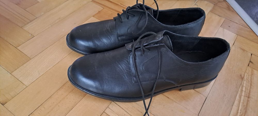 Мъжки боти и обувки 46 номер