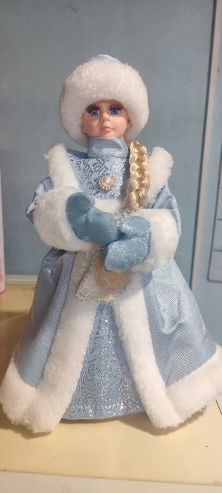 Снегурочка и дед мороз подарочные