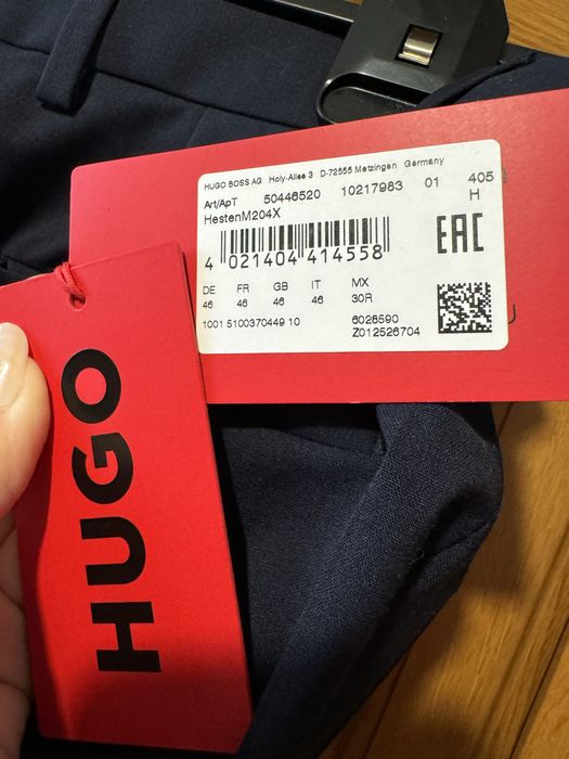 Costum (sacou+pantaloni) Hugo