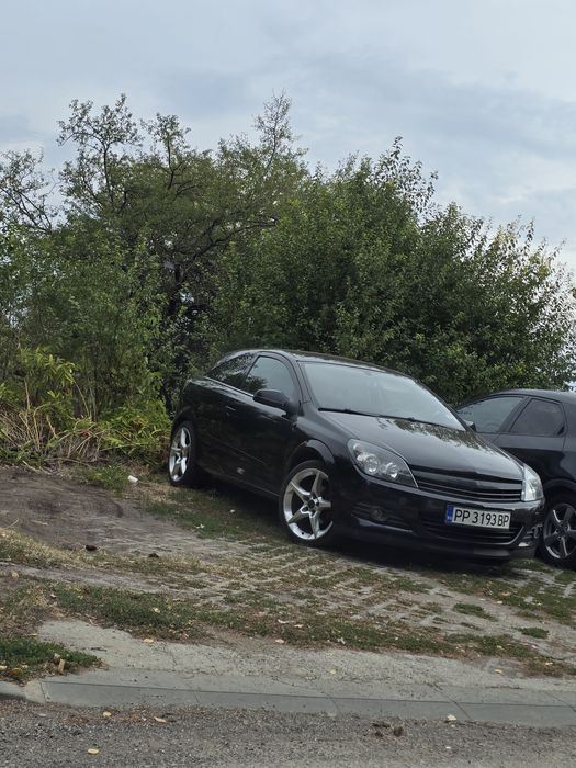 Astra h gtc 1.7 за части