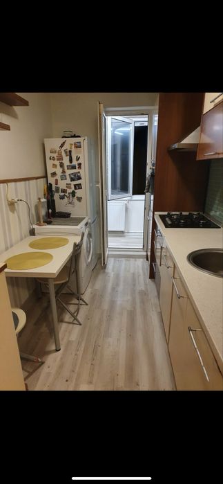 Apartament 3 camere decomandat zona Noua