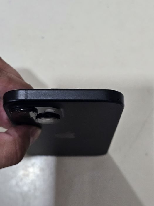 Продам iPhone 15