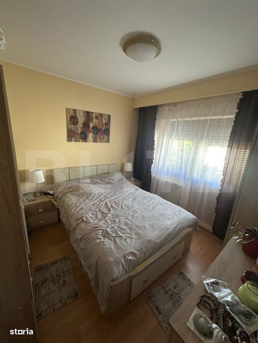 Apartament de vanzare, cu 3 camere, 57 mp, zona Micro 17 — fotografia 3