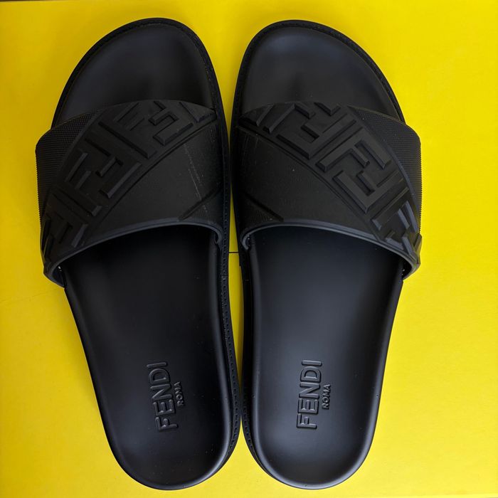 Чехли Fendi Roma