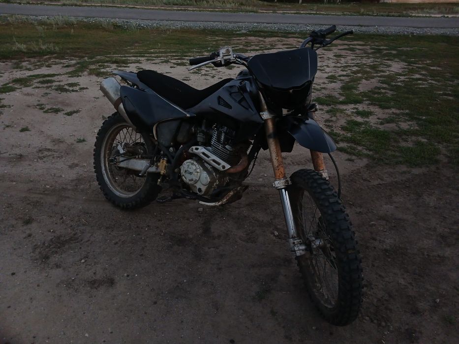 Продается эндуро велеми 250куб