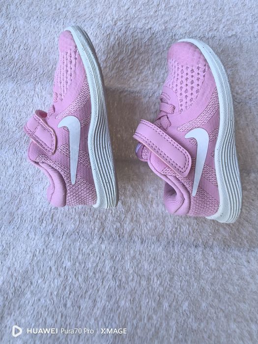 Детски маратонки nike за момиче, като нови номер 19.5 стелка 10см