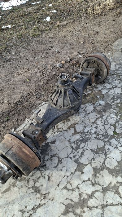 Исузу автобус запчаслари сотилади