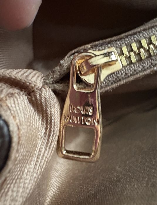 Geanta Louis Vuitton