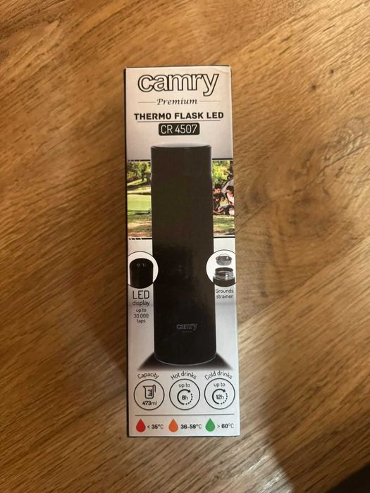 Термо чаша с температурен лед дисплей