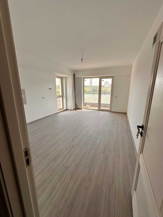 Apartament 1 camera+ living cu bucătăria open space