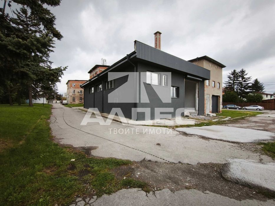 Продава се Промишлена сграда в с. Волуяк, Област София-град - 237 кв.м за 631 €/кв.м - Снимка #14