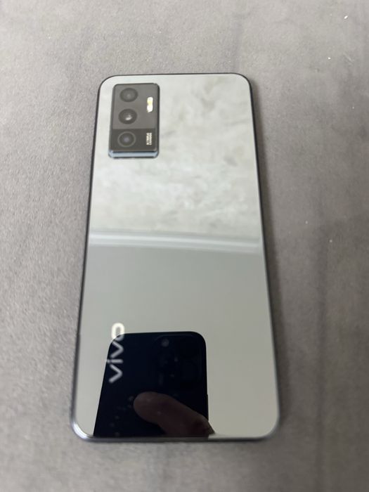 Vivo v 23e в очень хорошем состояний