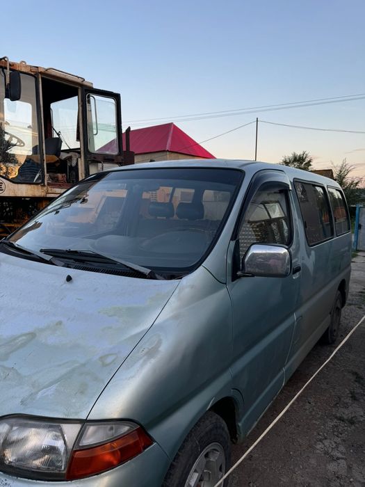 Продам Toyota Hiace