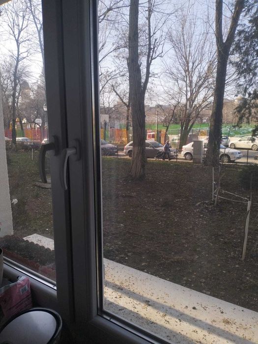 Apartament 2 camere de vanzare-Zona Berceni