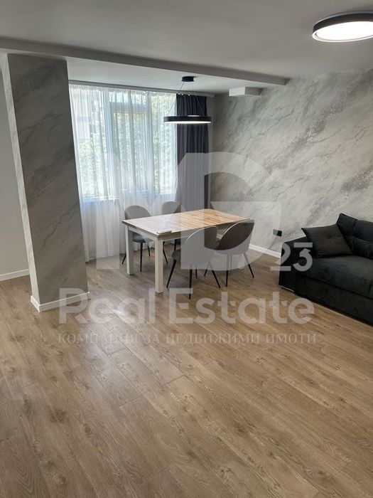 Дава се под наем Двустаен апартамент в Пловдив, Кючук Париж - 70 кв.м за 459 € - Снимка #4